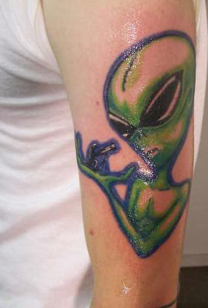 Likable Alien Tattoo On Shoulder