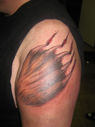 Cruel Claw Tattoo On Shoulder