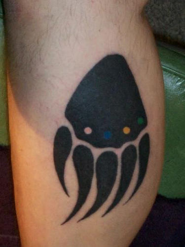 Dark Black Claw Tattoo On Leg