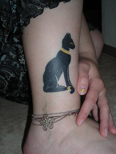 Cat Tattoo on Leg