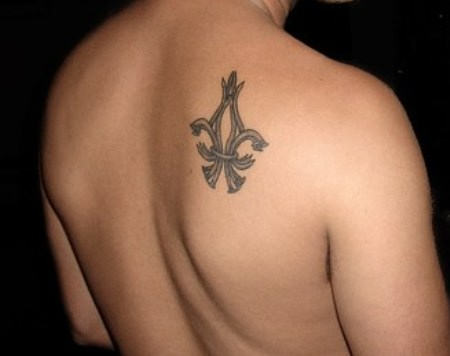 Fleur de lis Design on Back