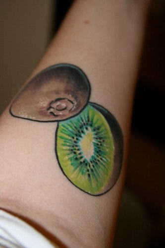 Kiwi Tattoo Design