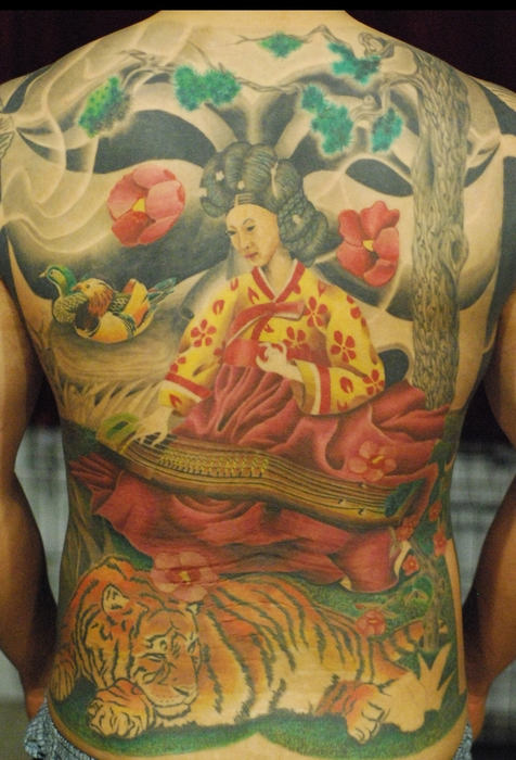 Japanese Geisha Tattoo On Whole Back
