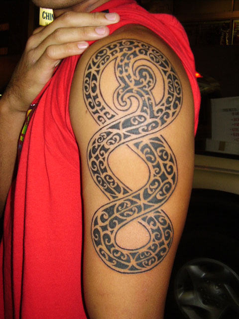 Polynesian Tattoo On Shoulder