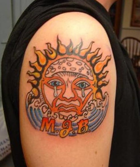 Wonderful Sun Tattoo On Shoulder