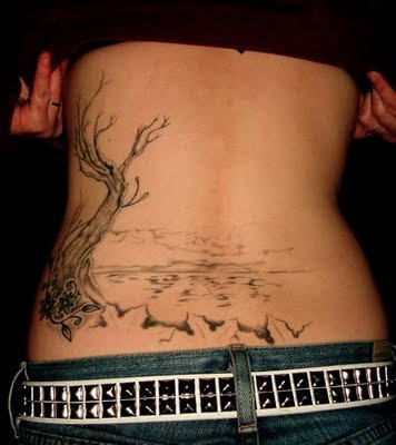 Lovely Tree Tattoo On Waist