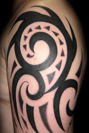 Tribal Tattoo On Shoulder