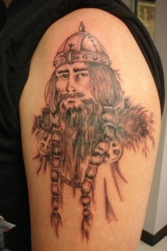 Tempting Viking Tattoo On Shoulder