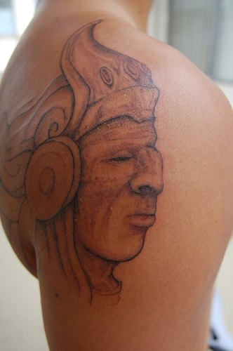 Aztec-Tattoo-on shoulder