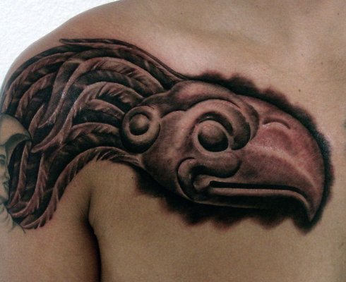 Aztec-Tattoo-on shoulder