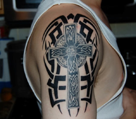 Celtic-Tattoo-on-bicep