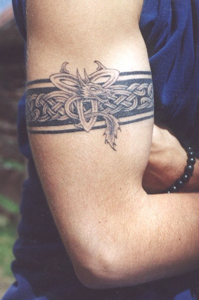 Celtic-Tattoo-on-bicep