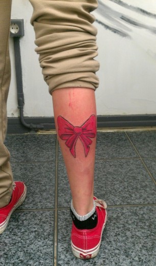 Bow Tattoo On Leg