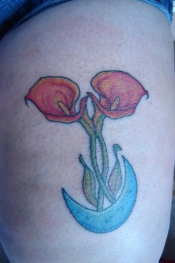 Calla Lilies Tattoo On Thigh