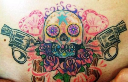 Skull & Gun Tattoo