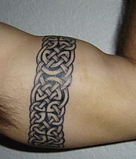 Awesome Armband Tattoo Design