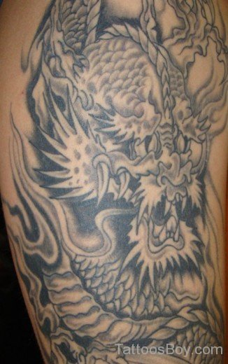 Impressive Dragon Tattoo  On Shoulder