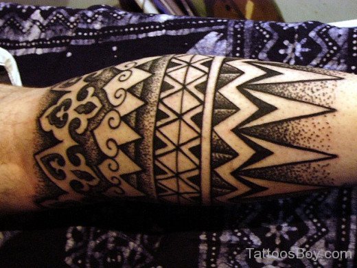 Stylish Armband Tattoo Design