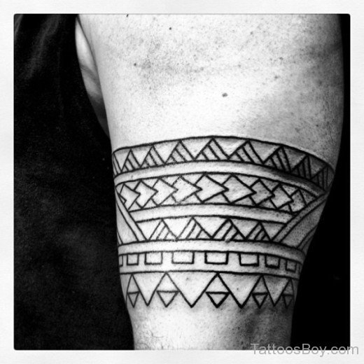 Stylish Polynesian Armband Tattoo Design