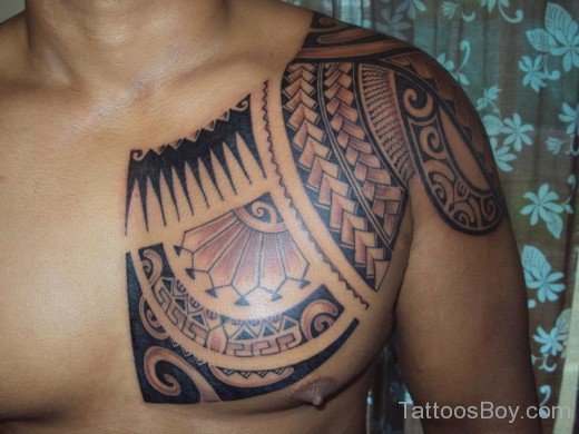 Awesome Hawaiian Tattoo On Chest