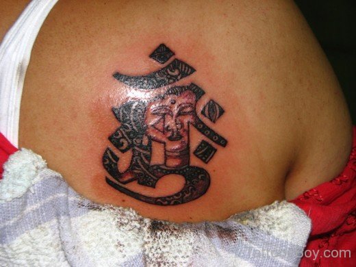  Om Tattoo Design On Shoulder