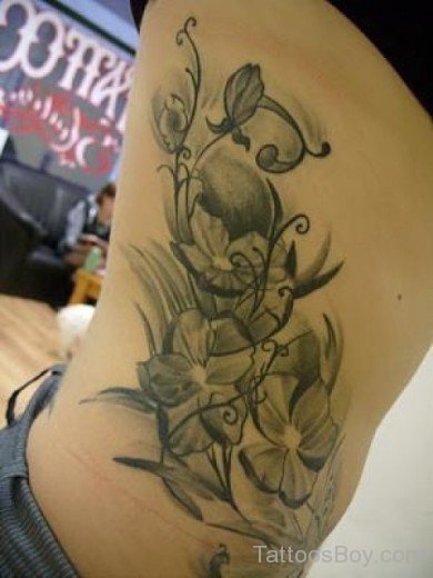 Admirable Daisy Flower Tattoo On Rib