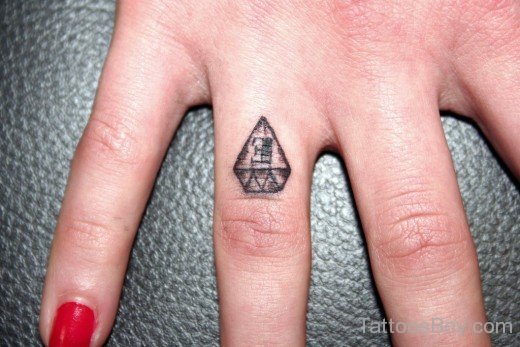 Cool Diamond Tattoo On Finger