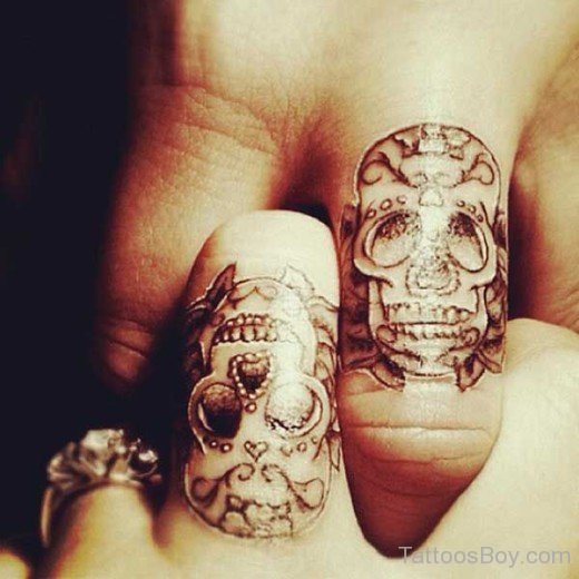 Skull Tattoo On Finger