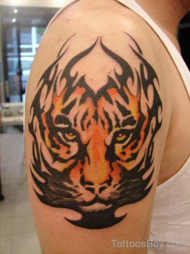 Impressive Tiger Tattoo On Shoulder
