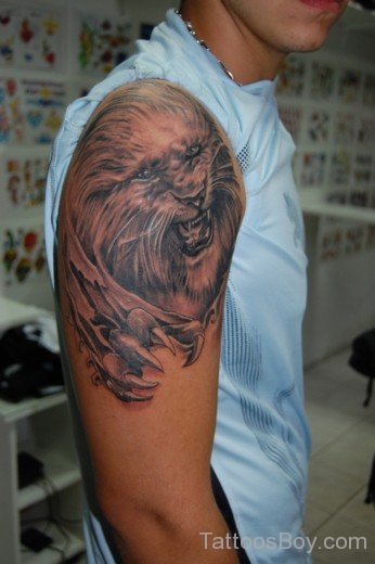 Lion Tattoo On Shoulder