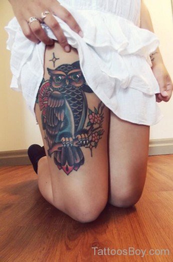 Attractive Owl Tattoo On Thigh