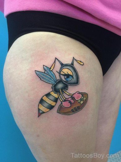 Bee Tattoo Design On Thigh