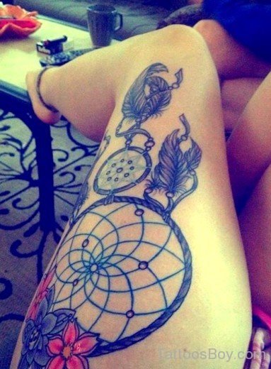 Dreamcatcher Tattoo Design On Thigh 