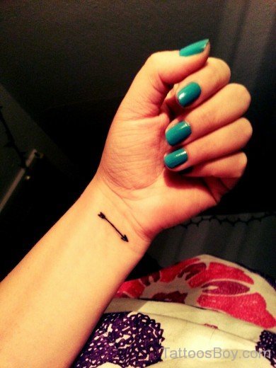 Arrow Tattoo On Wrist-TD1013