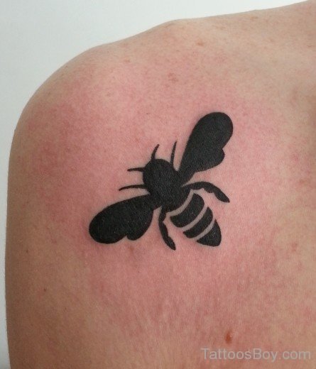 Black Bee Tattoo