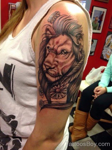 Attractive Lion Tattoo On Shoulder