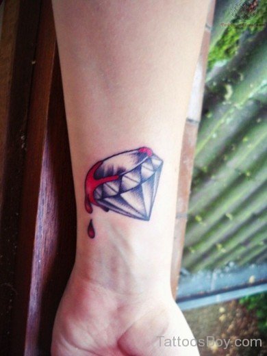 Diamond Tattoo Design On Wrist