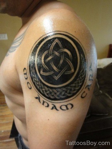 Celtic knot Tattoo On Shoulder