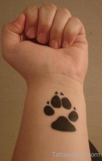 Attractive  Claw Tattoo On Wrist