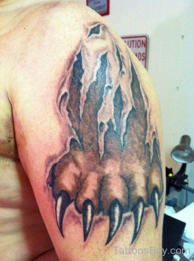 Bear  Claw Tattoo On Shoulder