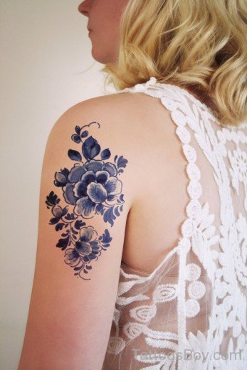 Beautfiul Delfts Blauw Flower Tattoo