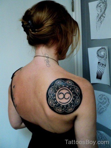 Beautiful Shoulder Tattoo