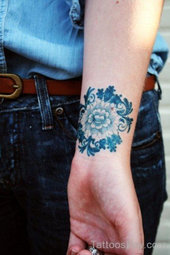 Delfts Blauw Flower Tattoo Design On Wrist