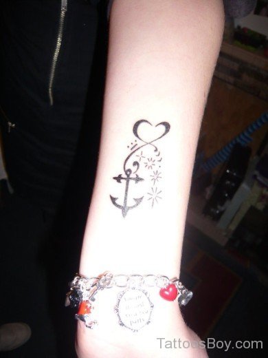 Anchor Tattoo On Wrist-TB12005