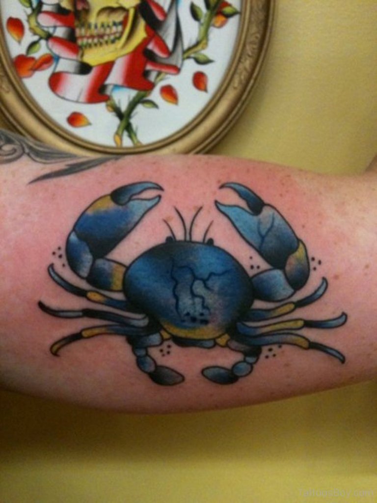 Blue Crab Tattoo Design | Crab tattoo, Tattoo designs, Bow tattoo