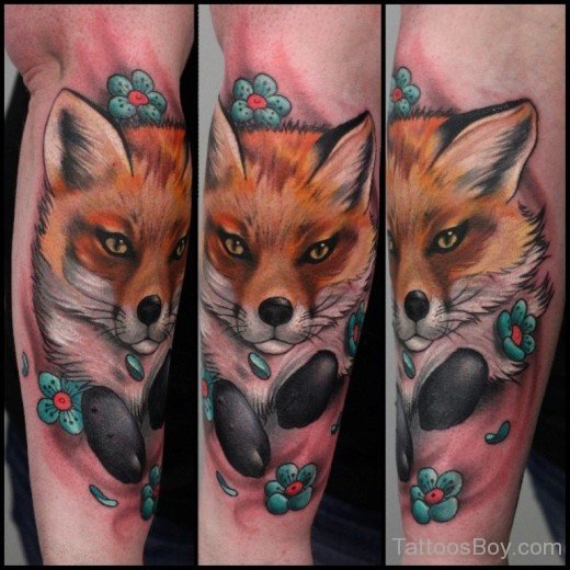 Attractive Fox Tattoo Design-TB12004