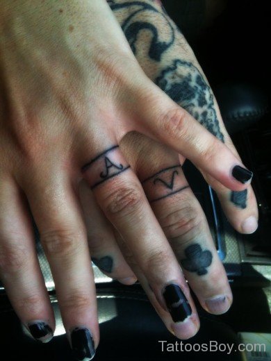 Nice Finger Tattoo