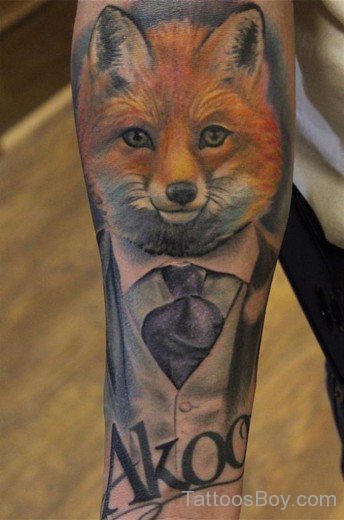 Awesome Fox Tattoo On Wrist-TB12015