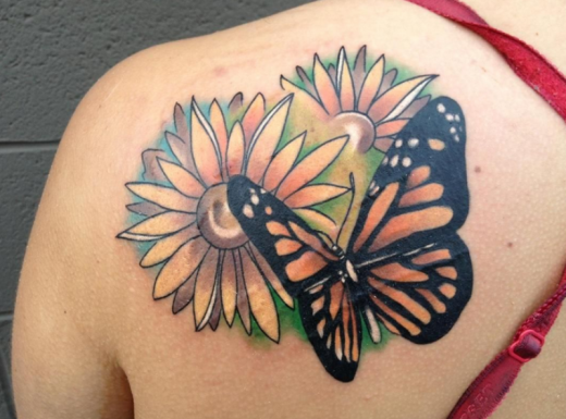 Beautiful Daisy And Butterfly 'Tattoo-TB1010