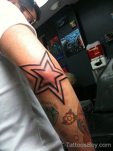 Black Star Tattoo Design-TB1413